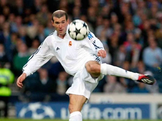 Gol de Zidane elegido como el mejor de la Champions