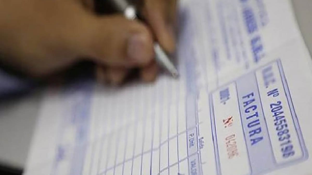 Destapan fraude de 43 empresas factureras; realizaron operaciones simuladas por 93 mil mdp