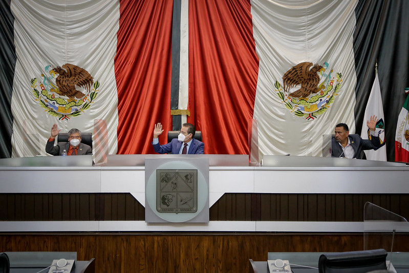 Llama el Poder Legislativo a vigilar precios de alimentos y medicinas