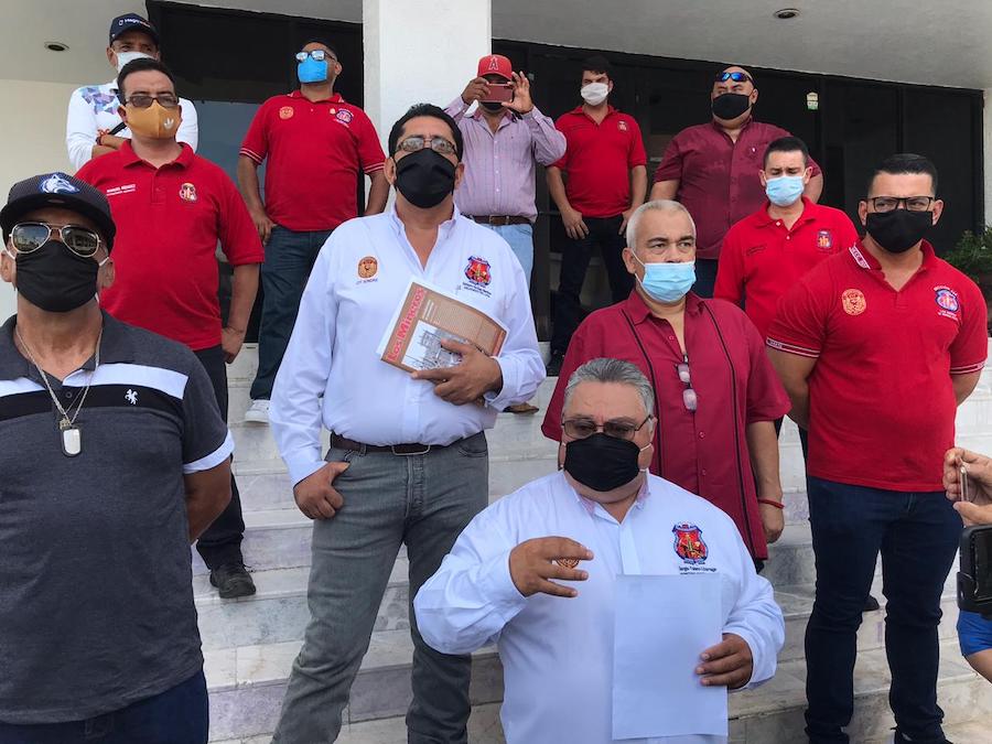 Mineros de la Sección 65 de Cananea exigen a López Obrador solución al conflicto después de 13 años de huelga
