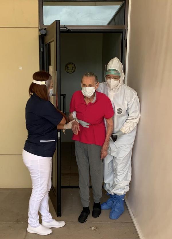 Isabel de 89 años de edad vence al Covid Isabel de 89 años de edad vence al Covid