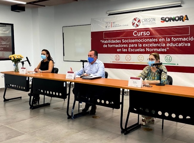 Capacita el Creson a directivos y docentes de diferentes estados del país