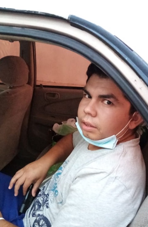 Logra joven vencer al Covid en SLRC, tras superar complicaciones