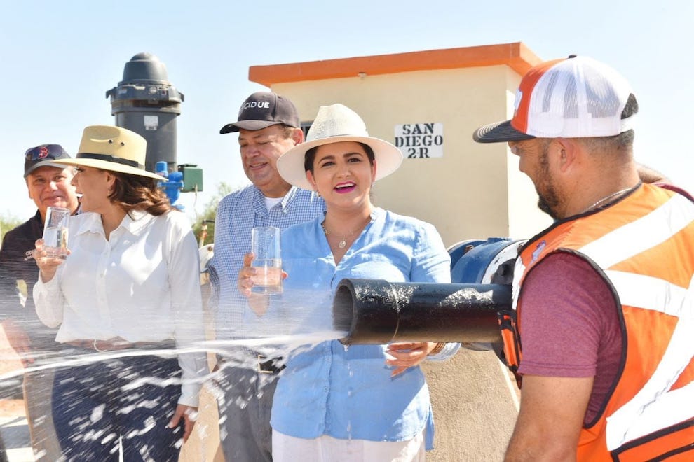 Cumple Celida López compromiso de agua de calidad y en cantidad para Bahía de Kino
