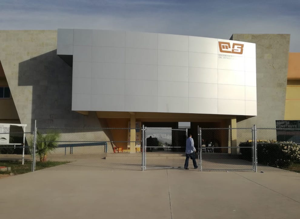 AMLO no cumple con maestros del Colegio de Bachilleres de Sonora AMLO no cumple con maestros del Colegio de Bachilleres de Sonora