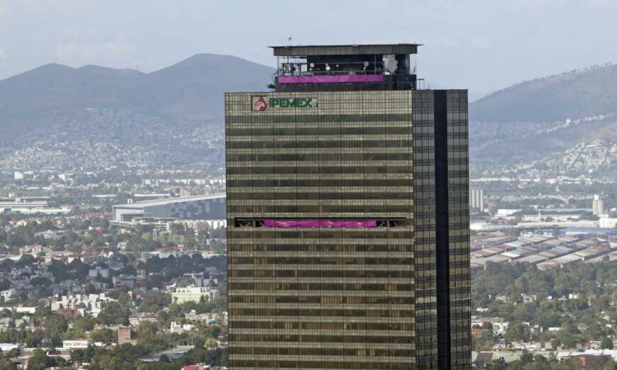 Pemex, la compañía con más fallecidos por coronavirus de todo el mundo