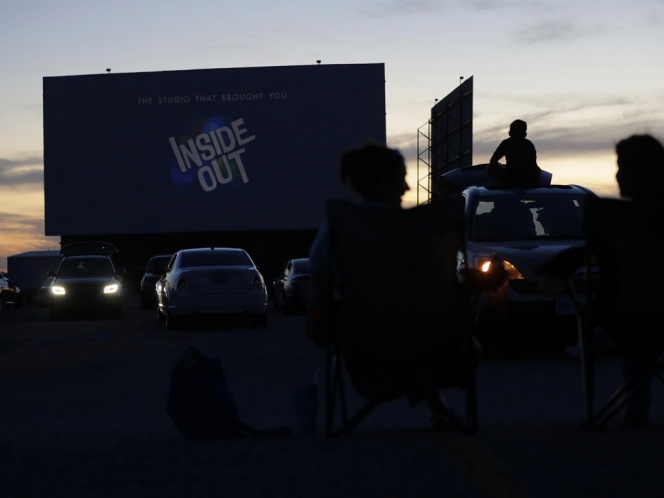 Películas estrenadas en autocinemas ahora podrán optar a los Oscar