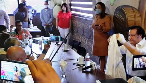 Benjamín Hurtado Aguirre, procederá legalmente contra alcaldesa Célida López y dueño de restaurante