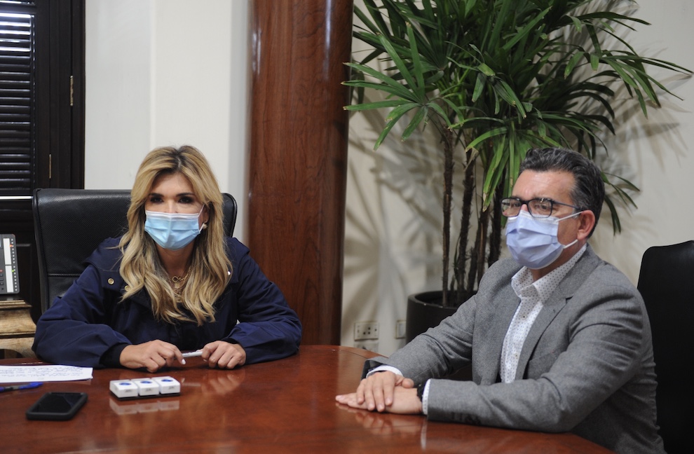 Convoca Gobernadora a Consejo Estatal de Salud a establecer protocolos ante repunte de casos por COVID-19 en Sonora Convoca Gobernadora a Consejo Estatal de Salud a establecer protocolos ante repunte de casos por COVID-19 en Sonora