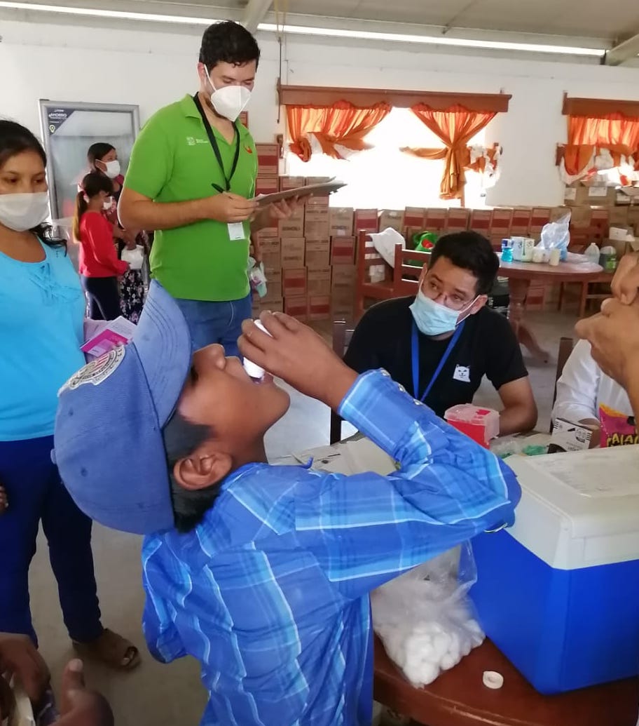 Acercan servicios médicos a comunidad indígena guarijía