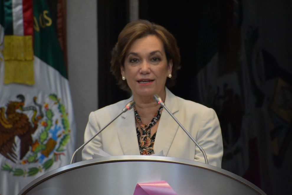 Presentan iniciativa para lograr igualdad de Maestras y Maestros