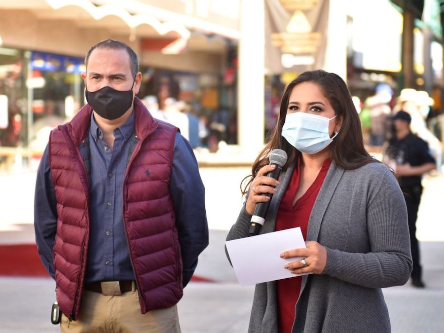 Entrega Celida López obra de concreto hidráulico y andador peatonal en Centro comercial de Hermosillo