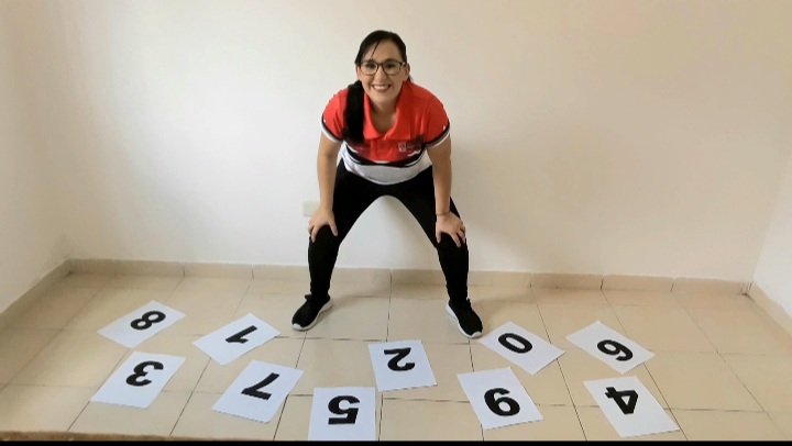 Fomenta maestra la actividad física en su canal de Youtube