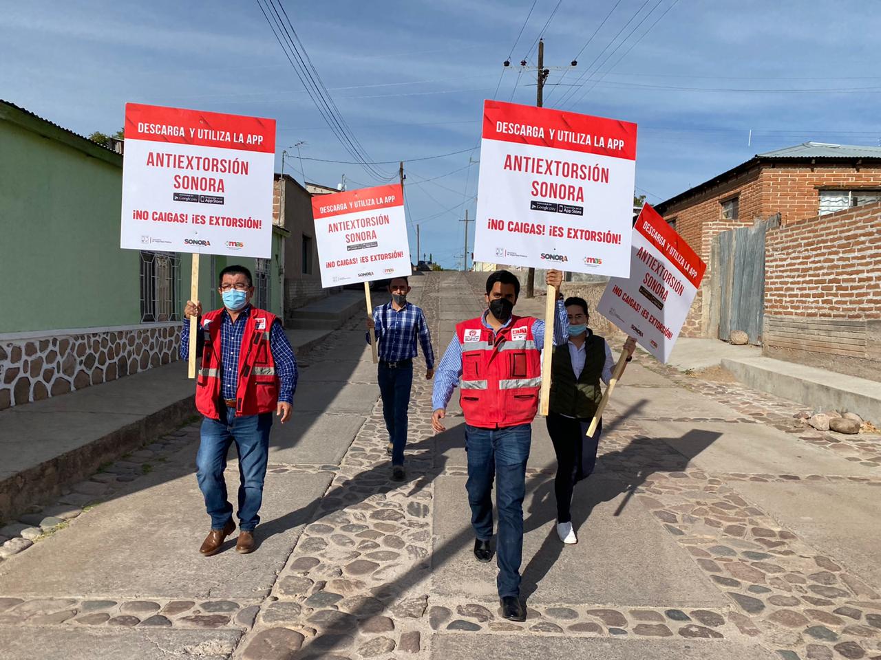Acerca SSP acciones de prevención a familias de Huachinera y Bacerac