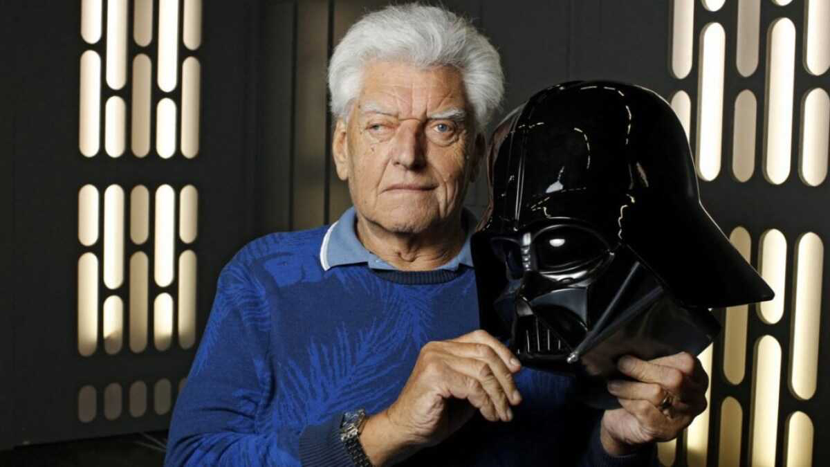 Falleció David Prowse, cuerpo y lado luminoso de Darth Vader