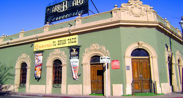 Cumplen Bares y Cantinas acuerdos para seguir operando Cumplen Bares y Cantinas acuerdos para seguir operando