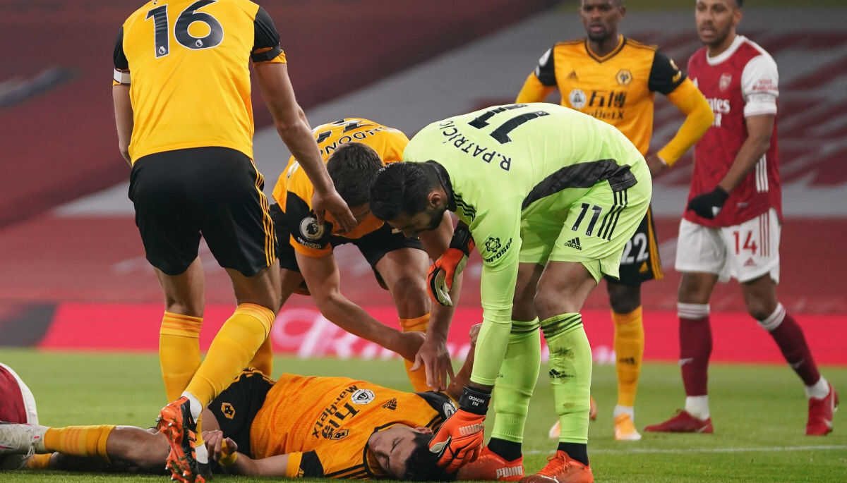 Raúl Jiménez, operado con éxito tras fractura de cráneo Raúl Jiménez, operado con éxito tras fractura de cráneo