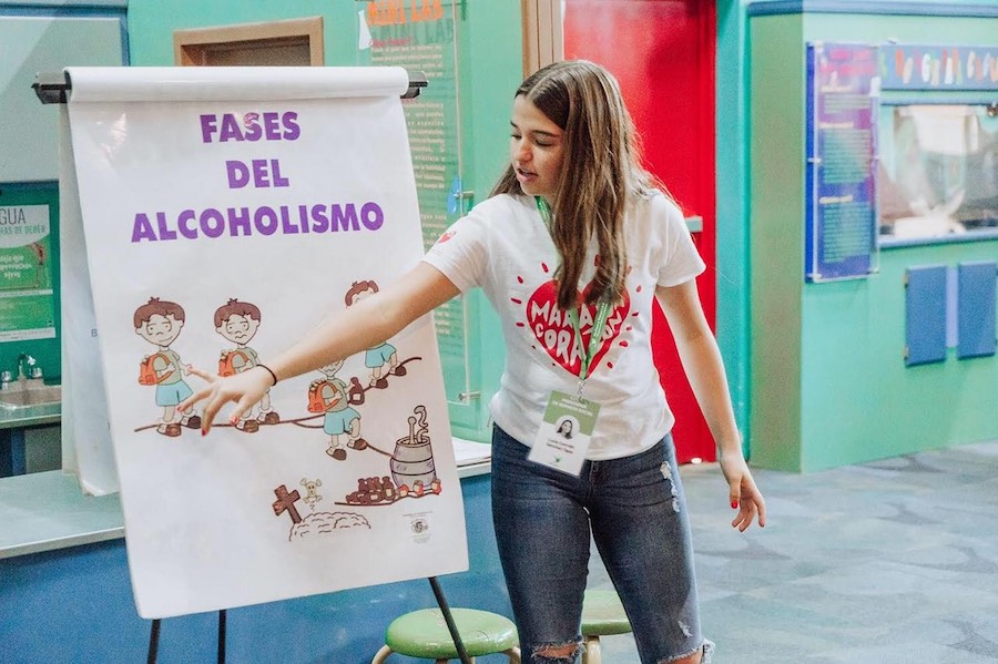 Colaboran Cobach y Fundación Ganfer en prevención de adicciones