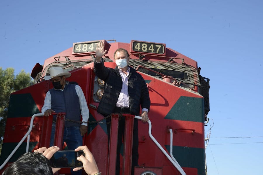 Suenan el silbato del tren en honor al «Borrego» Gándara en Empalme