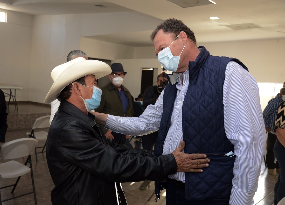 Defender a los campesinos es prioritario para tener alimentos para nuestro pueblo: “Borrego” Gándara Defender a los campesinos es prioritario para tener alimentos para nuestro pueblo: “Borrego” Gándara