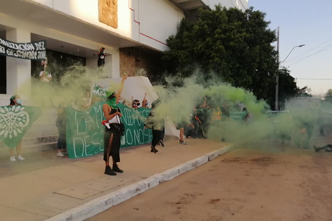Alcaldesa de Hermosillo llama “taradas” a feministas que se manifiestan por aborto legal