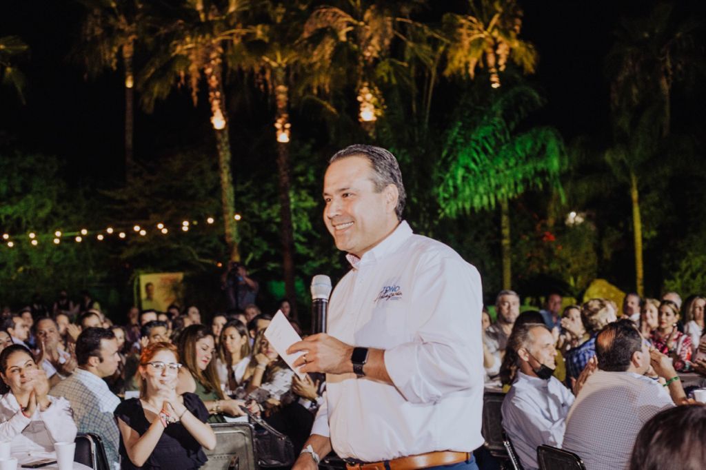 Sin improvisaciones y sin pretextos trabajaré desde el primer día en el Ayuntamiento: “Toño” Astiazarán