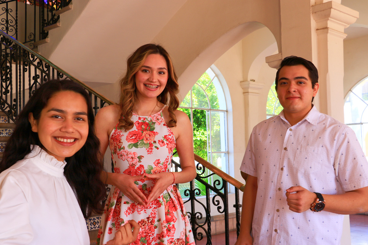 Estudiantes de Derecho ganan fase regional de la VIII Competencia de Litigación Oral