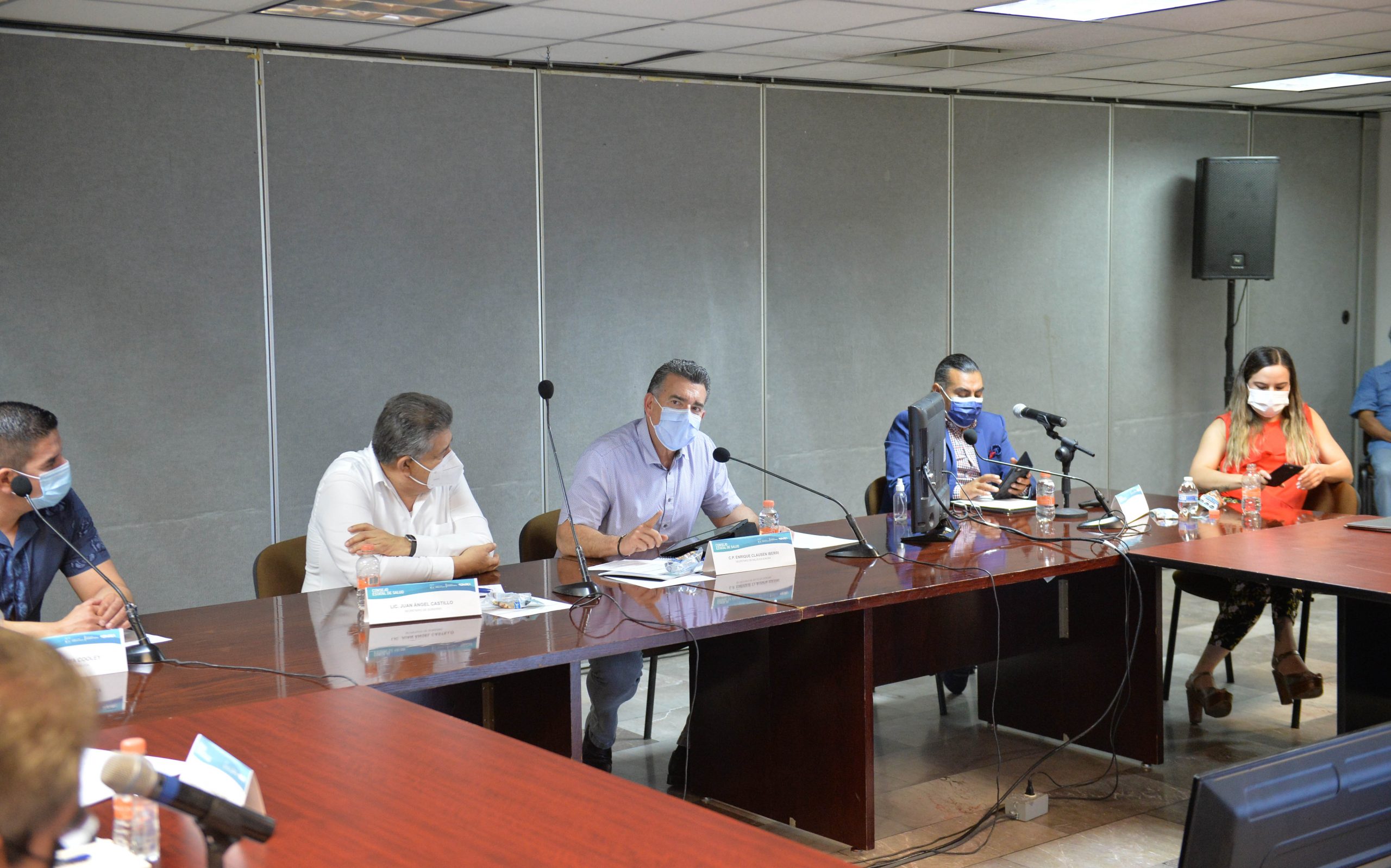 Avalan propuesta de cámaras empresariales y de servicios, para pedir comprobante de vacunación o prueba negativa a COVID-19