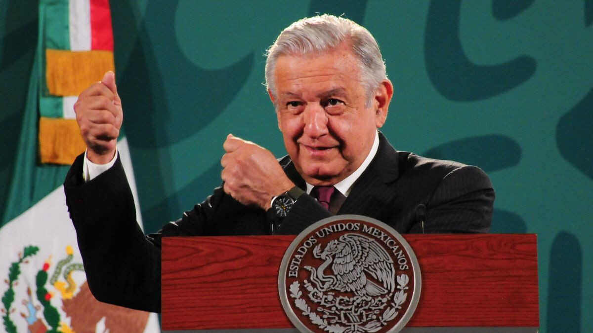 “Si la gente dice que me vaya, sea o no retroactiva la ley, me voy”, asegura AMLO “Si la gente dice que me vaya, sea o no retroactiva la ley, me voy”, asegura AMLO
