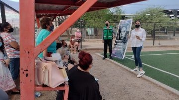 Llevan “Por ti y por todas” a vecinas de Colonia Arándanos en Hermosillo