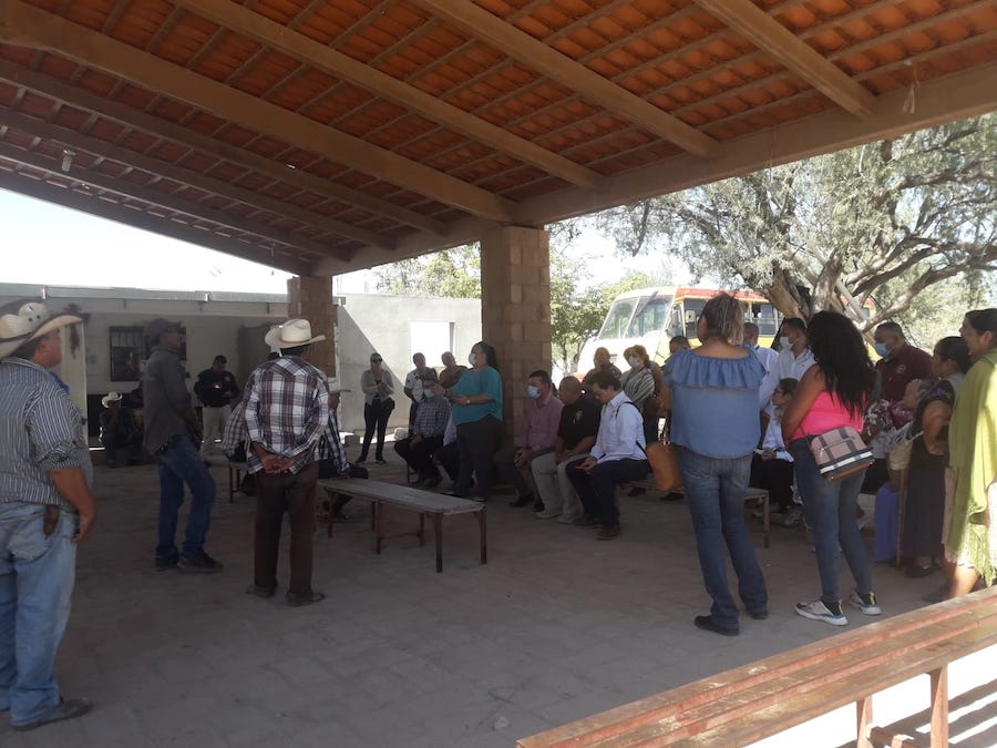 Se reúnen con familiares de yaquis desaparecidos