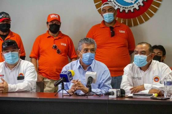 Anuncian emplazamiento a huelga