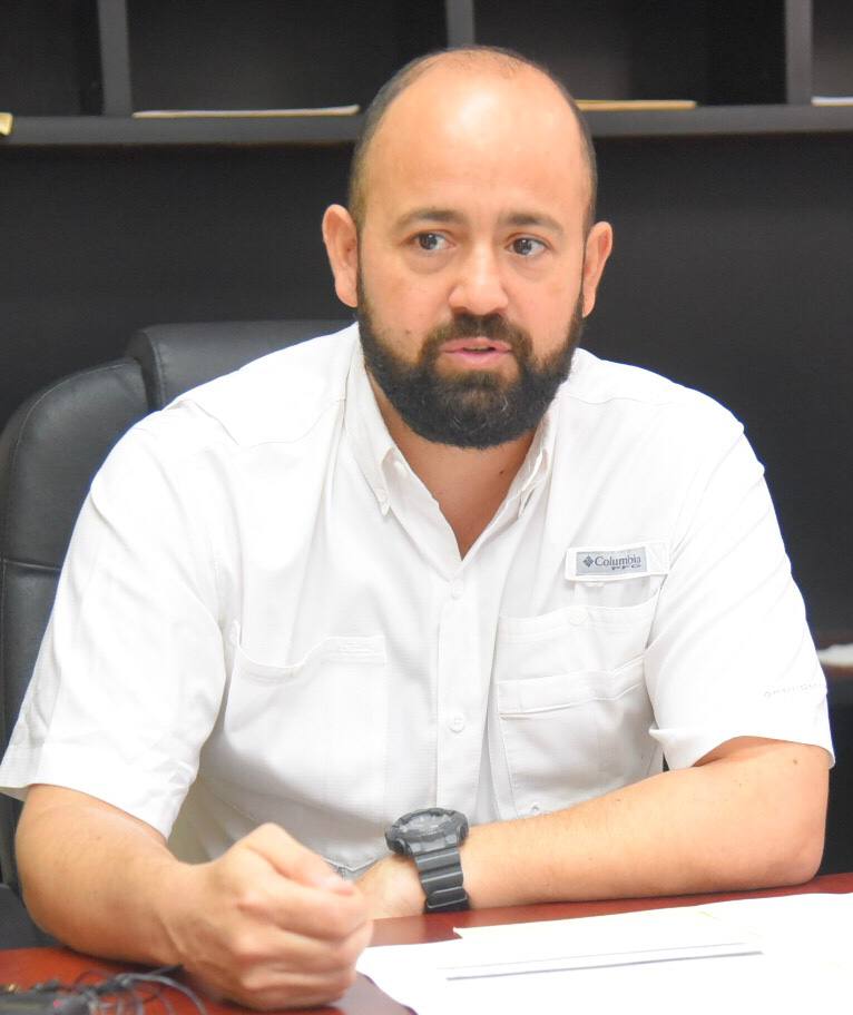 Llaman a comerciantes a tramitar permisos de venta en panteones