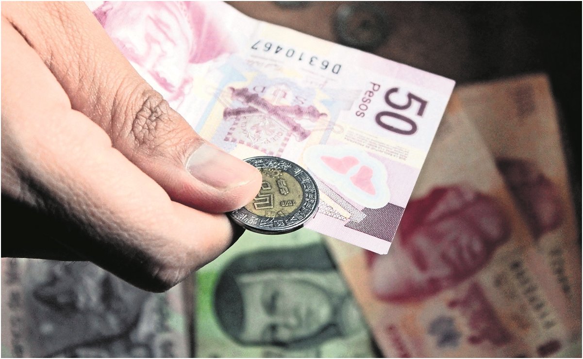Cae economía mexicana 1.6% en agosto