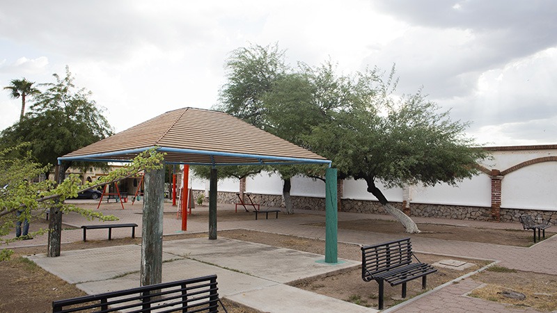 ¿Cómo se recuperan los parques, con un foquito? Con seguridad pública