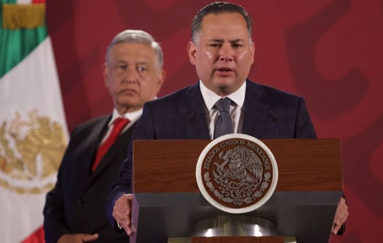 Santiago Nieto deja la UIF tras ‘polémica’ por su boda; designan a Pablo Gómez