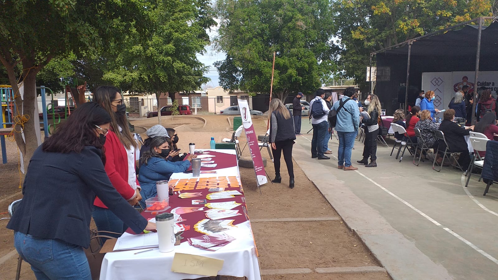 El Instituto Sonorense de las Mujeres participa en Jornada de Servicios en Cajeme