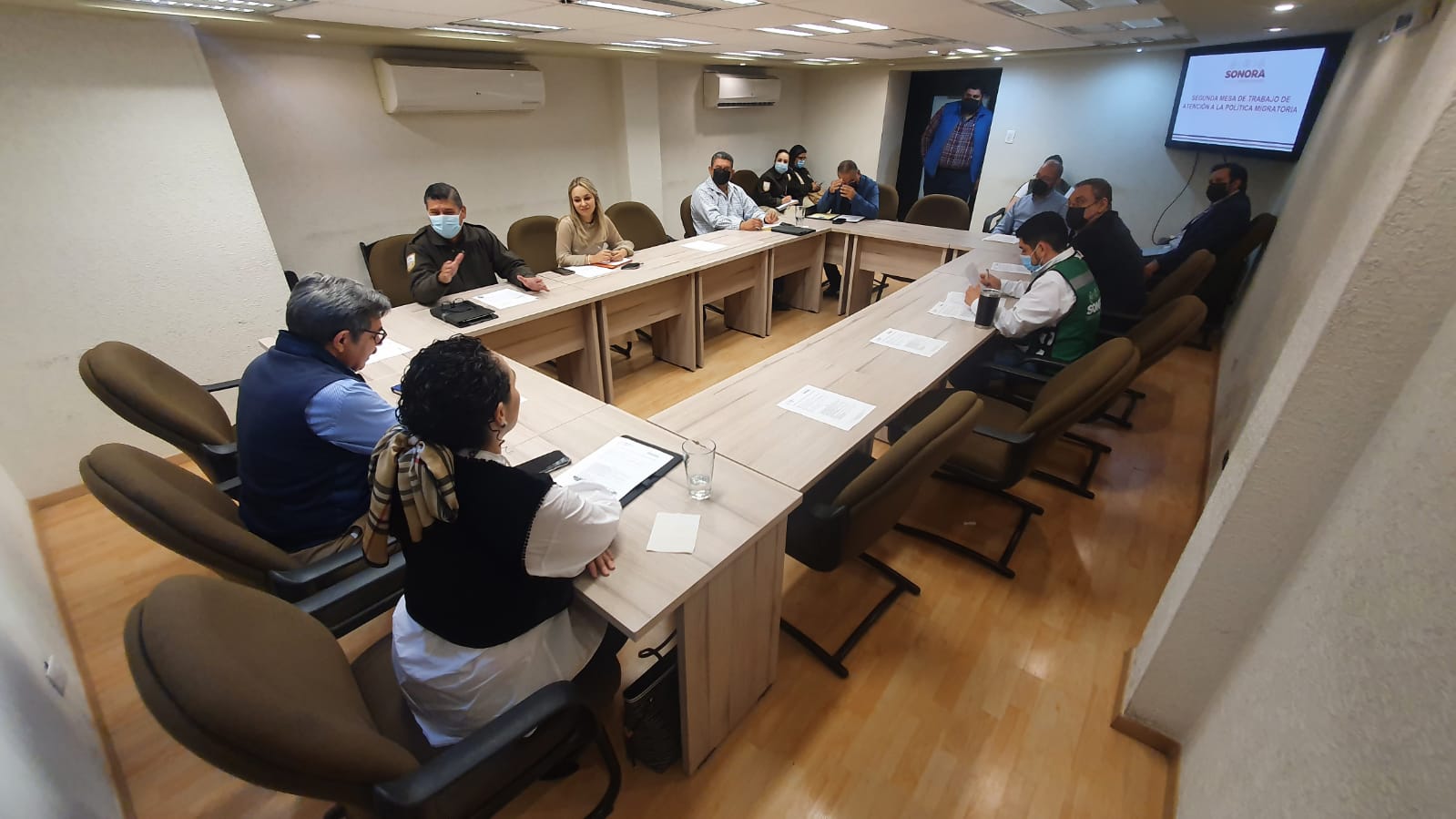 Afinarán refugios temporales para migrantes en Nogales