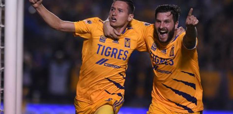 Sufrida victoria de Tigres ante el León en el Volcán