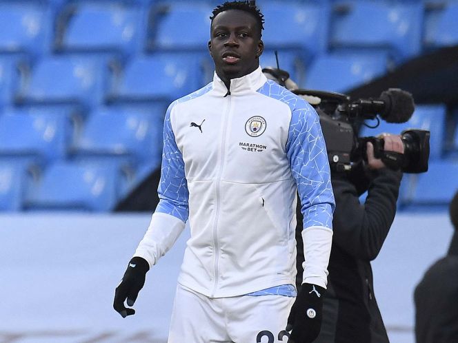 Benjamin Mendy, acusado de siete violaciones, libre bajo fianza