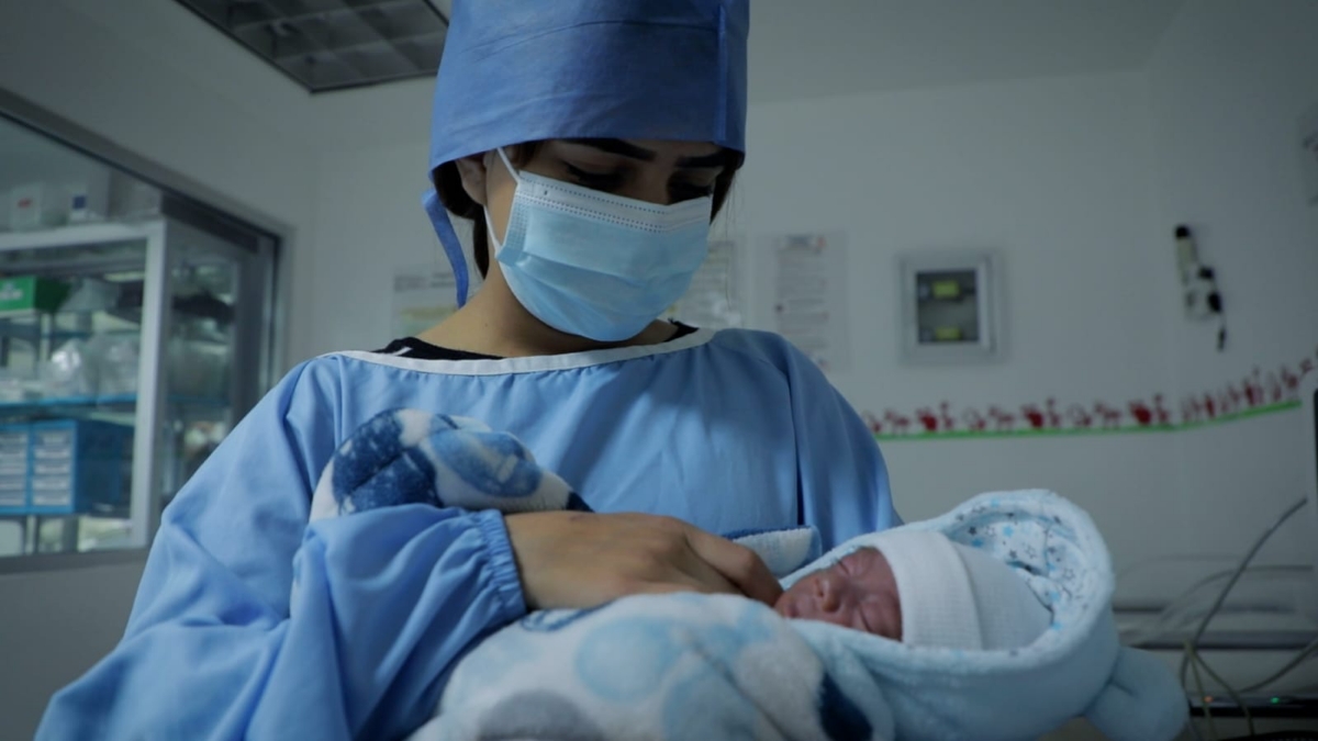 Lian: el bebé que prematuro que logró desafiar las adversidades