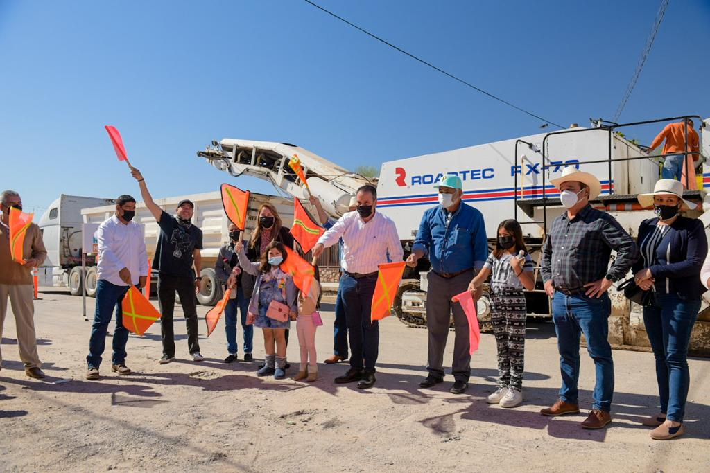 <strong>Da ‘banderazo’ Toño Astiazarán a rehabilitación de vialidad al Norte de Hermosillo</strong> <strong>Da ‘banderazo’ Toño Astiazarán a rehabilitación de vialidad al Norte de Hermosillo</strong>