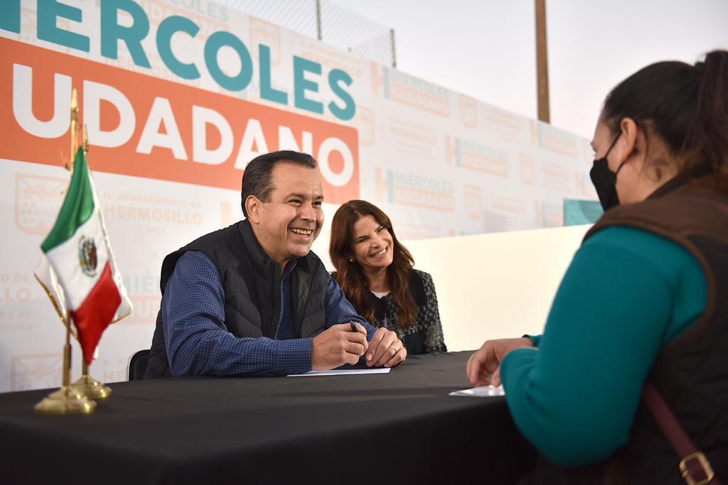Encabeza Toño Astiazarán el primer Miércoles Ciudadano de su gobierno 