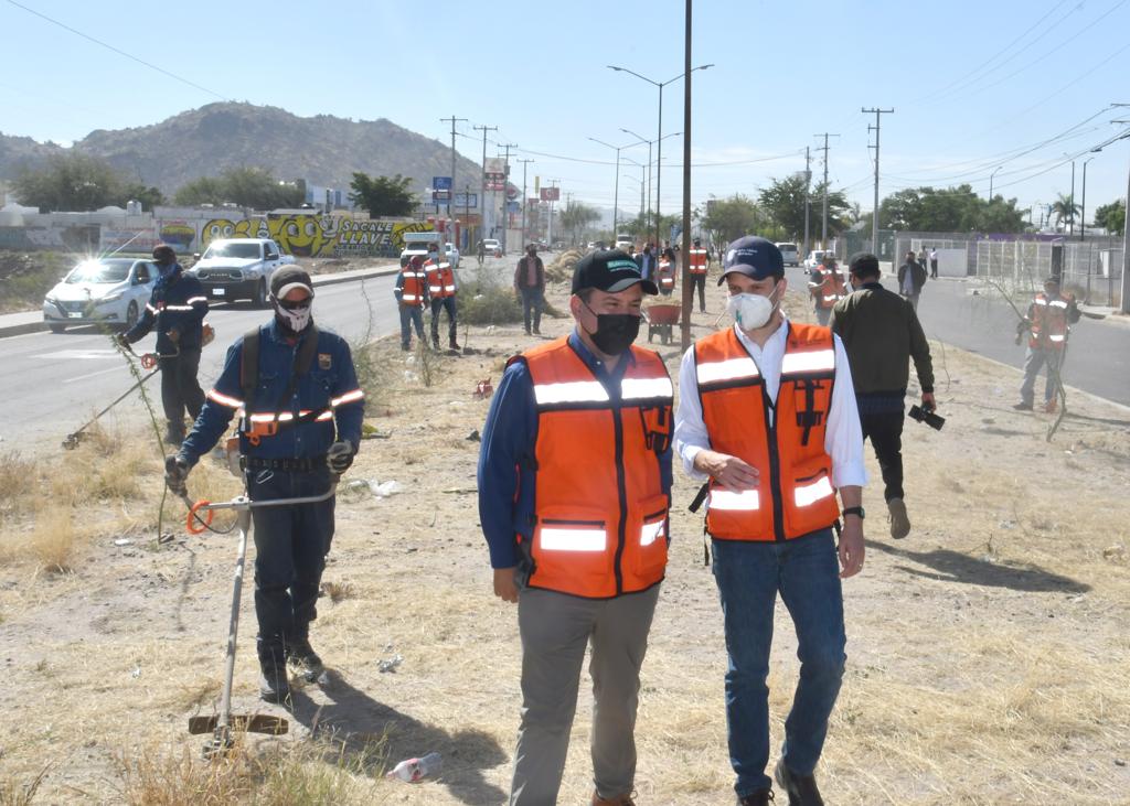 Acude Antonio Astiazarán a operativo “Bulevareando con Servicios Públicos Municipales”