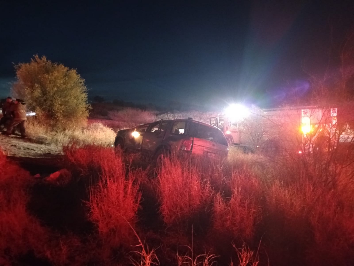Coordina CRUM traslado de heridos en volcadura en Hermosillo