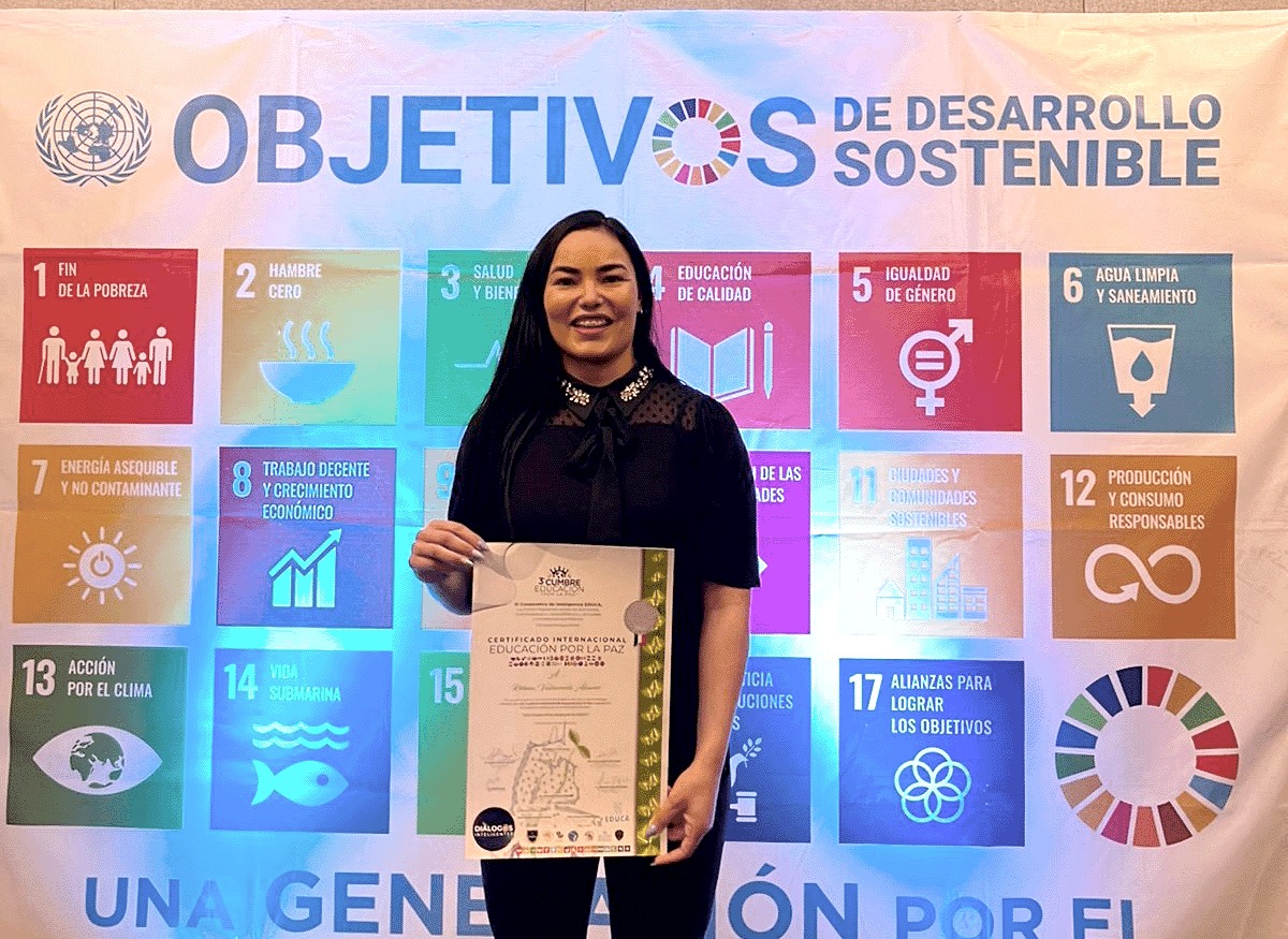 Participa directora del ISJ en Cumbre Continental “Educación Por la Paz”
