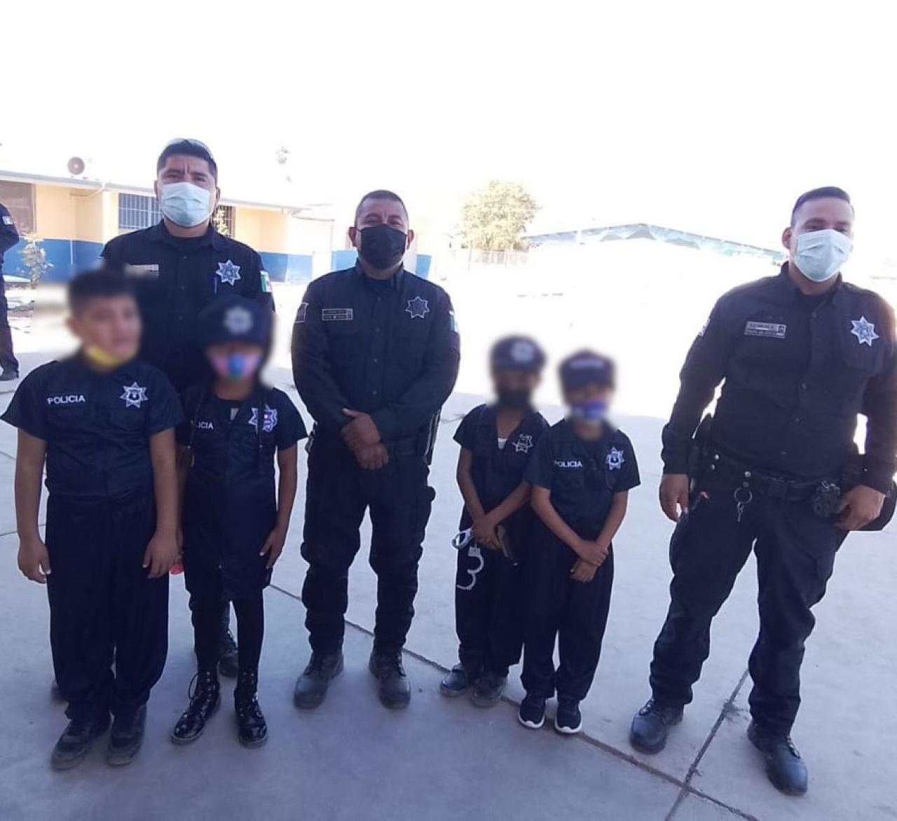 Policías Estatales visitan a niñez de Etchojoa en actividades con motivo de las celebraciones del Día del Niño