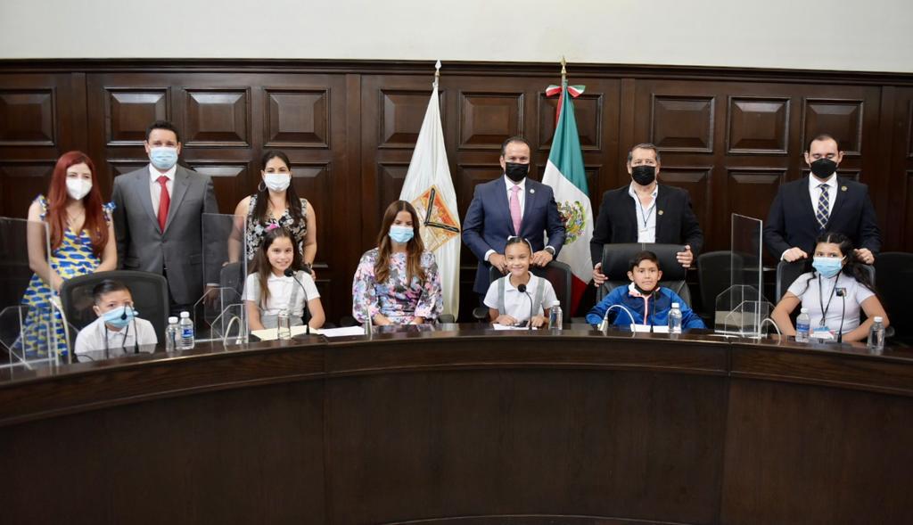 Aportarán niñas y niños del Cabildo Infantil 2022-2023 su visión al ejercicio de Gobierno en Hermosillo Aportarán niñas y niños del Cabildo Infantil 2022-2023 su visión al ejercicio de Gobierno en Hermosillo