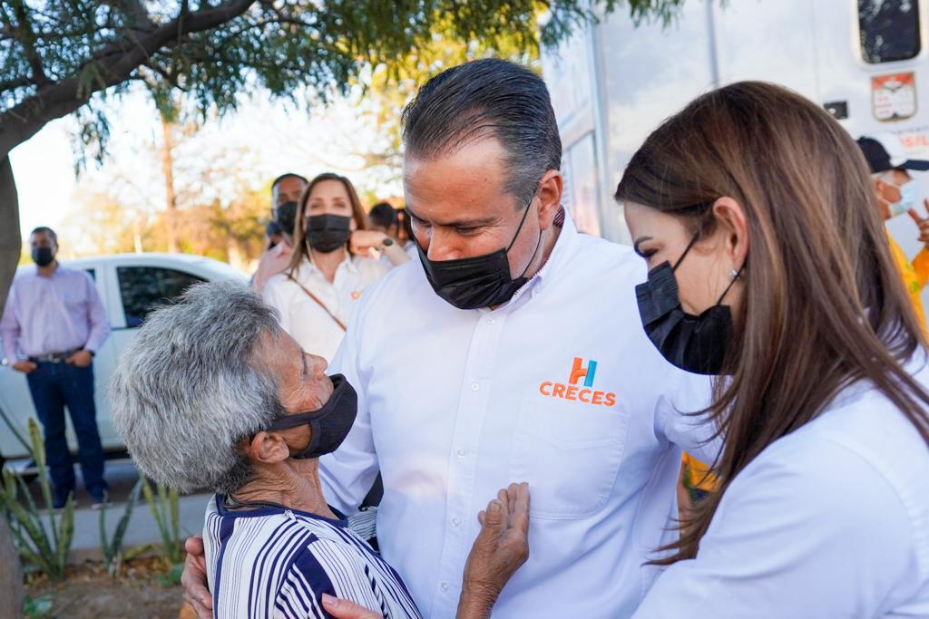 <strong>Atiende Miércoles Ciudadano a residentes de Lomas de Madrid</strong>