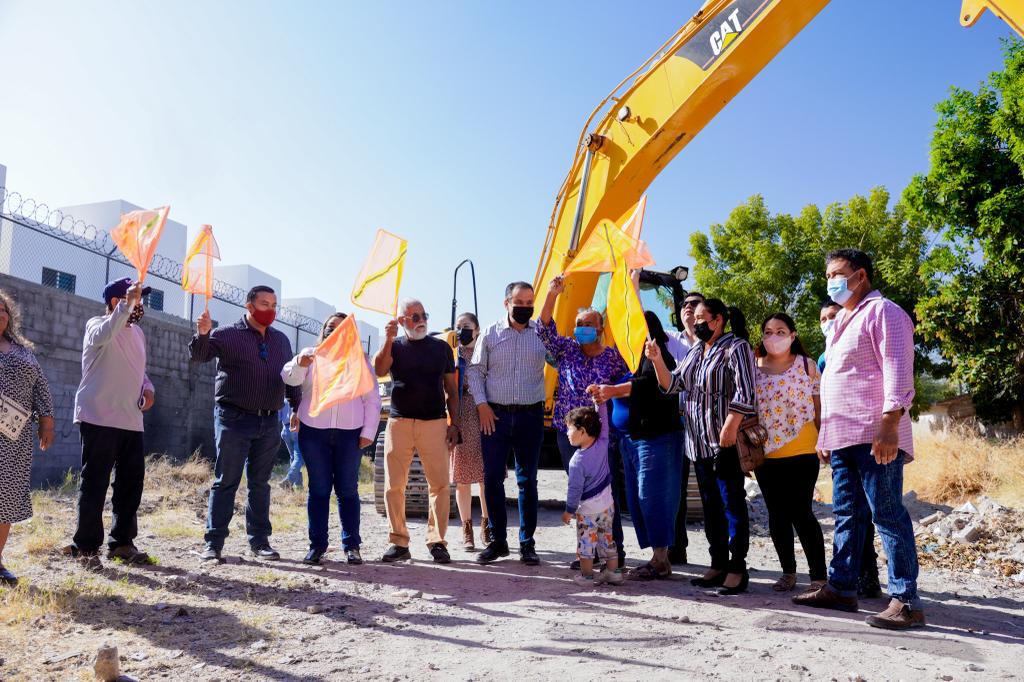 Inicia Toño Astiazarán pavimentación con concreto del programa Hermosillo CRECE